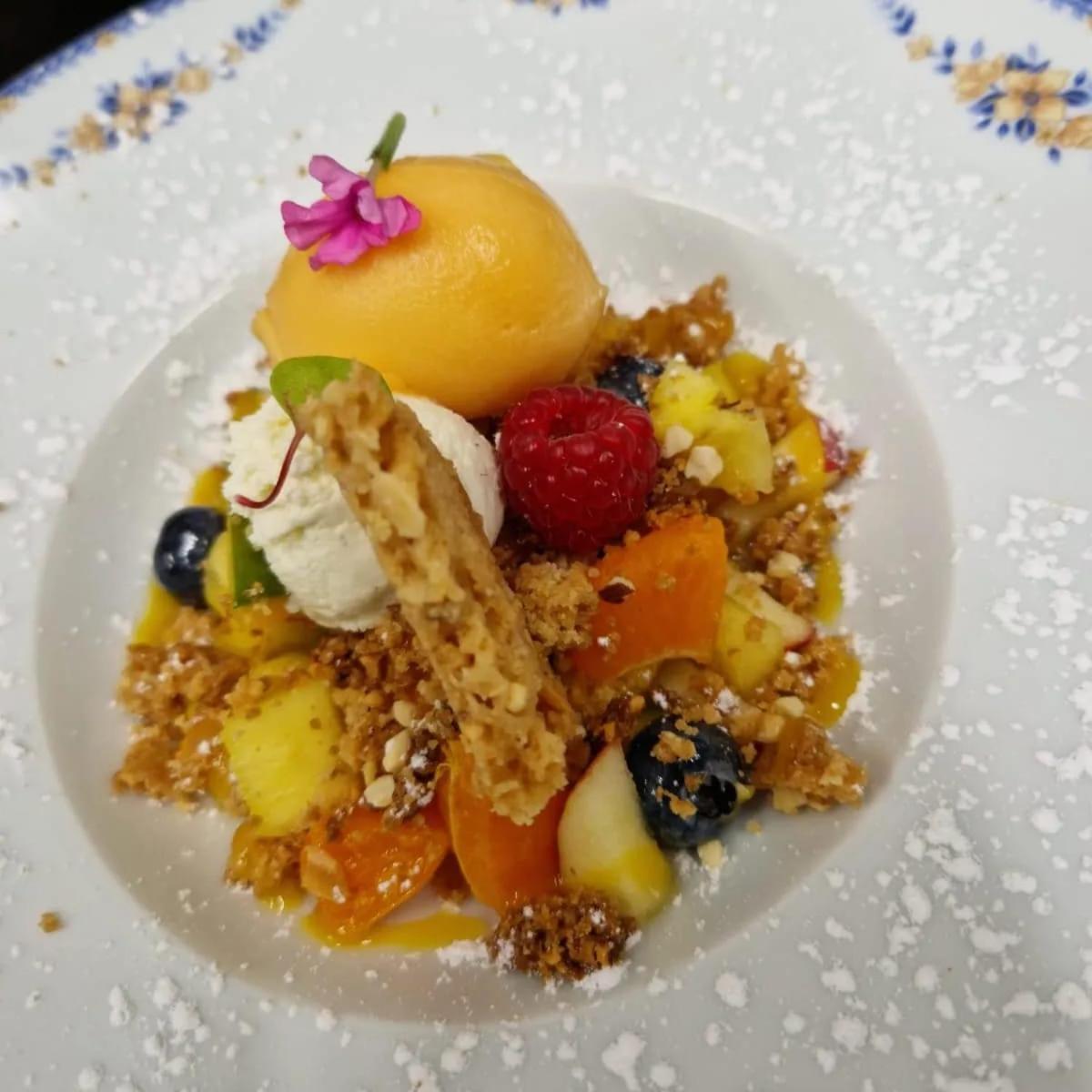 Chateau D'Arance Hotel Restaurant Espace Bien-Etre Cette-Eygun Ngoại thất bức ảnh